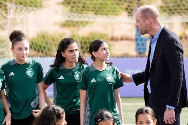 دیدار ویژه شاهزاده انگلیس با دختران فوتبالیست عربستان