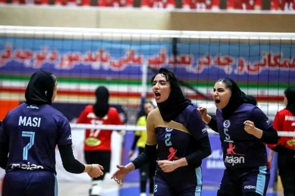 عجیب اما واقعی: تیم والیبال مردان ایران منحل، زنان صدرنشین