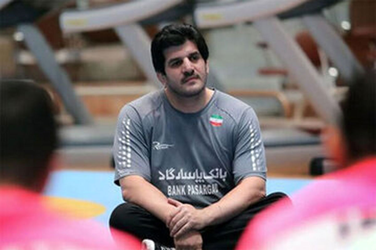 ببینید: رسول خادم در خانه سالمندان و مواجهه با کشتی گیر قدیمی مشهدی