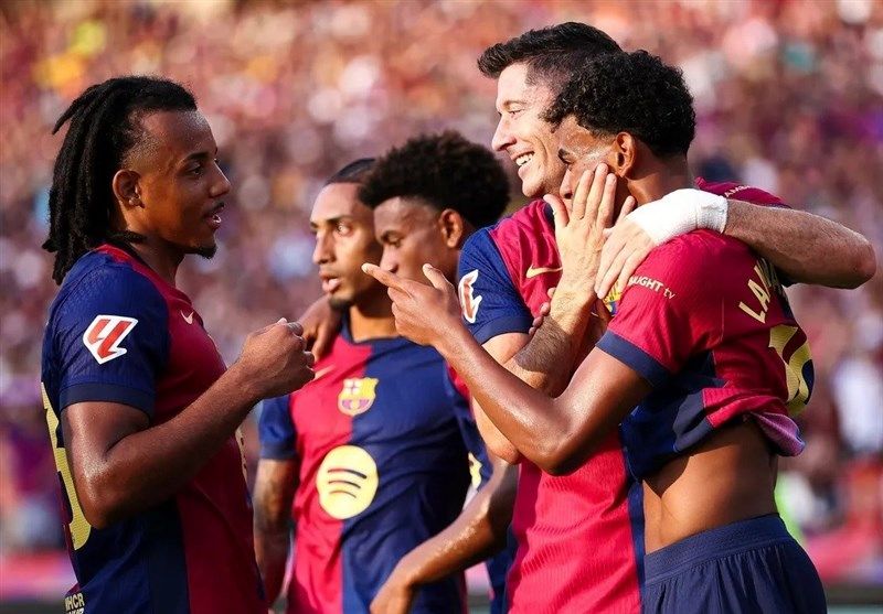  پیروزی پرگل بارسلونا با اولین هت‌تریک رافینیا 