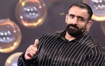 هادی چوپان در تلویزیون: خودتان را به هیچ کشوری نفروشید