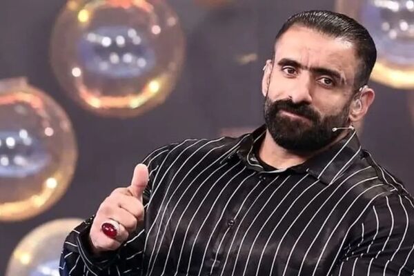 هادی چوپان در تلویزیون: خودتان را به هیچ کشوری نفروشید