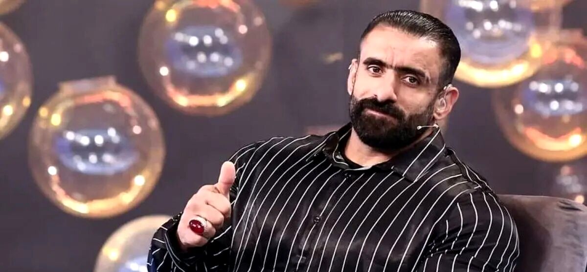 هادی چوپان در تلویزیون: خودتان را به هیچ کشوری نفروشید