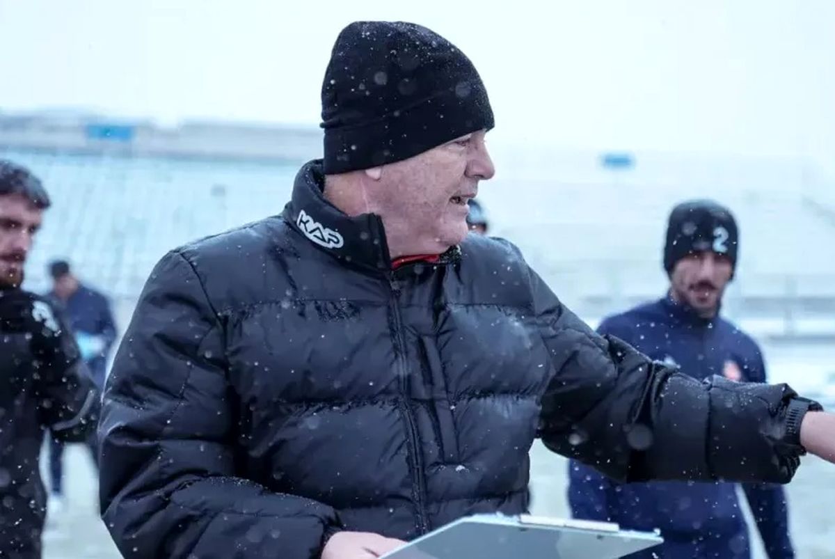 صدرنشینی عجیب تراکتور در 55 روز!