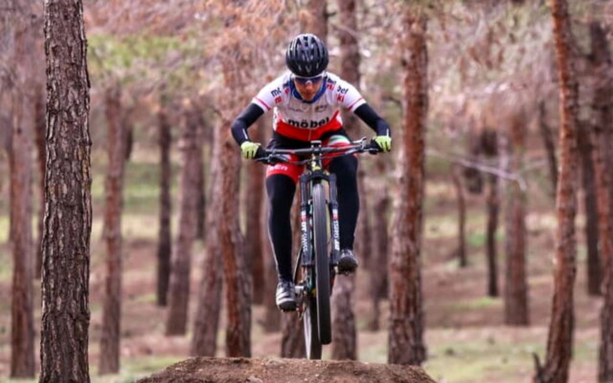 واکنش دختر تاریخ‌ساز دوچرخه‌سواری به بی‌مدال ماندن در قهرمانی آسیا

