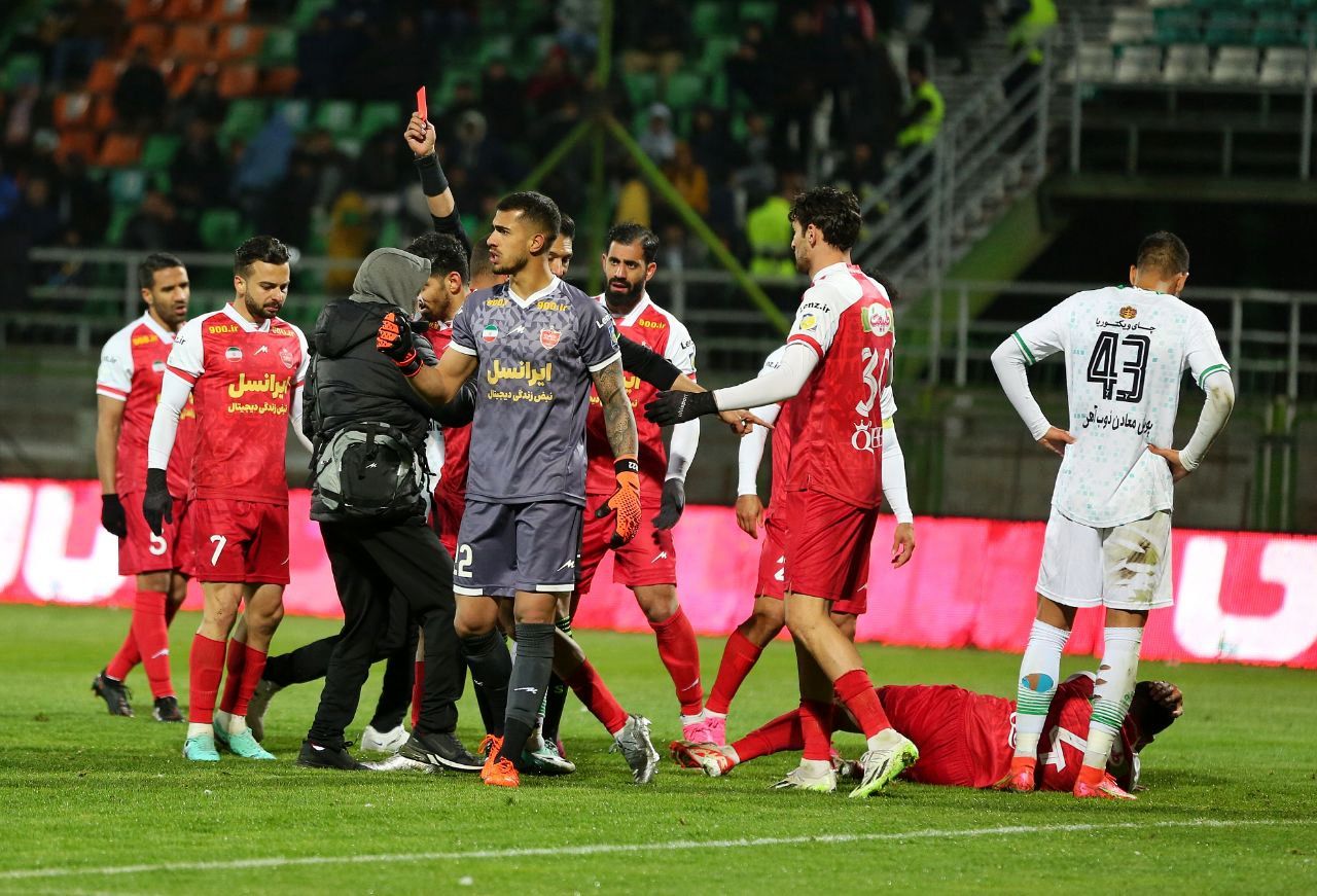 مصدومیت دردناک علی نعمتی