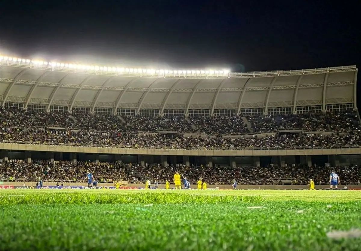 تصمیم جنجالی گرفته شد/ لیگ برتر فوتبال لغو می شود؛ استقلال و تراکتور سهمیه آسیایی می گیرند
