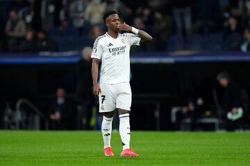 پیشنهاد رویایی عربستان به وینیسیوس؛ رئال مادرید چاره‌ای جز فروش ندارد!