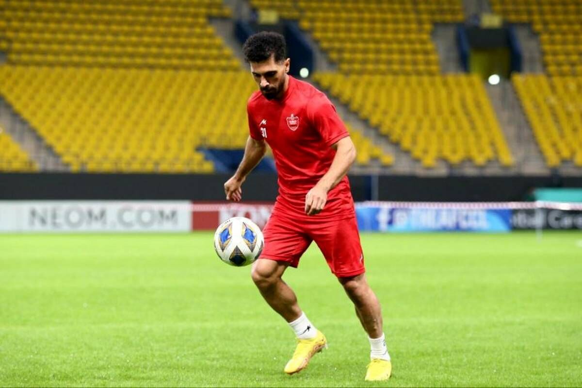 پیام عاشقانه کاپیتان پرسپولیس برای تولد همسرش