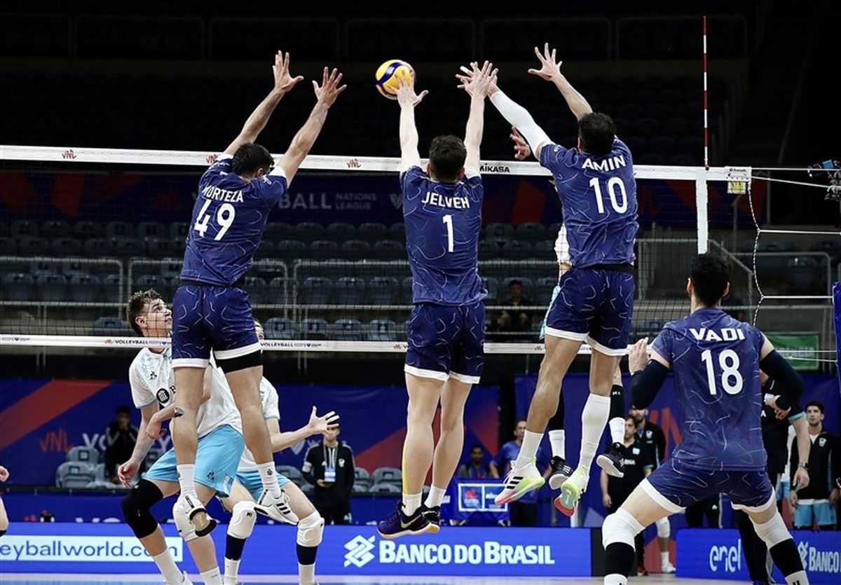  نقشه راه فدراسیون والیبال برای انتخاب سرمربی چیست؟ 