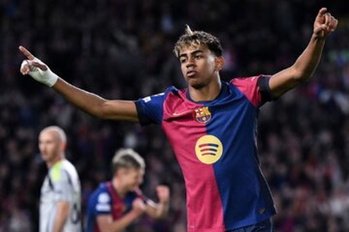 مهمانی لاکچری یامال برای جشن تولد ۱۸ سالگی/ تصاویر 