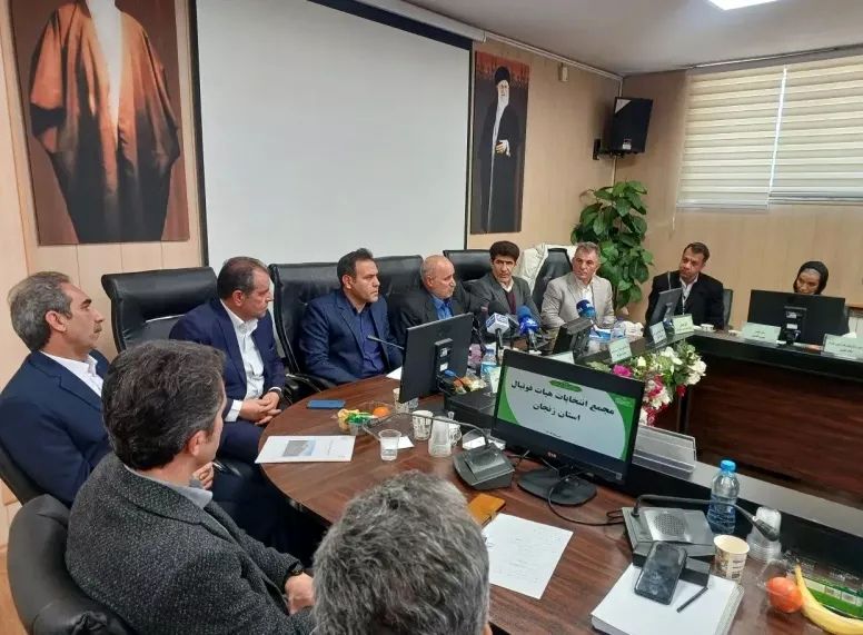 داور معروف، رئیس هیات فوتبال زنجان شد