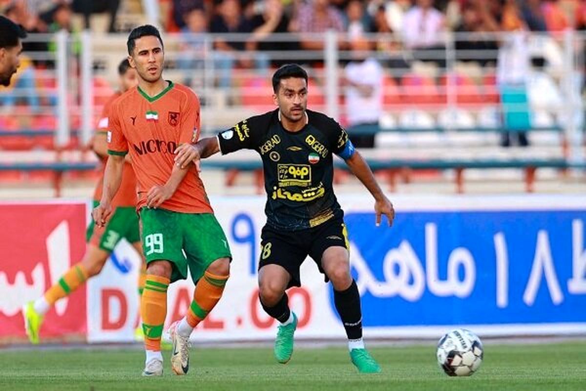 کارترون با صدرنشینی لیگ برتر را آغاز کرد
