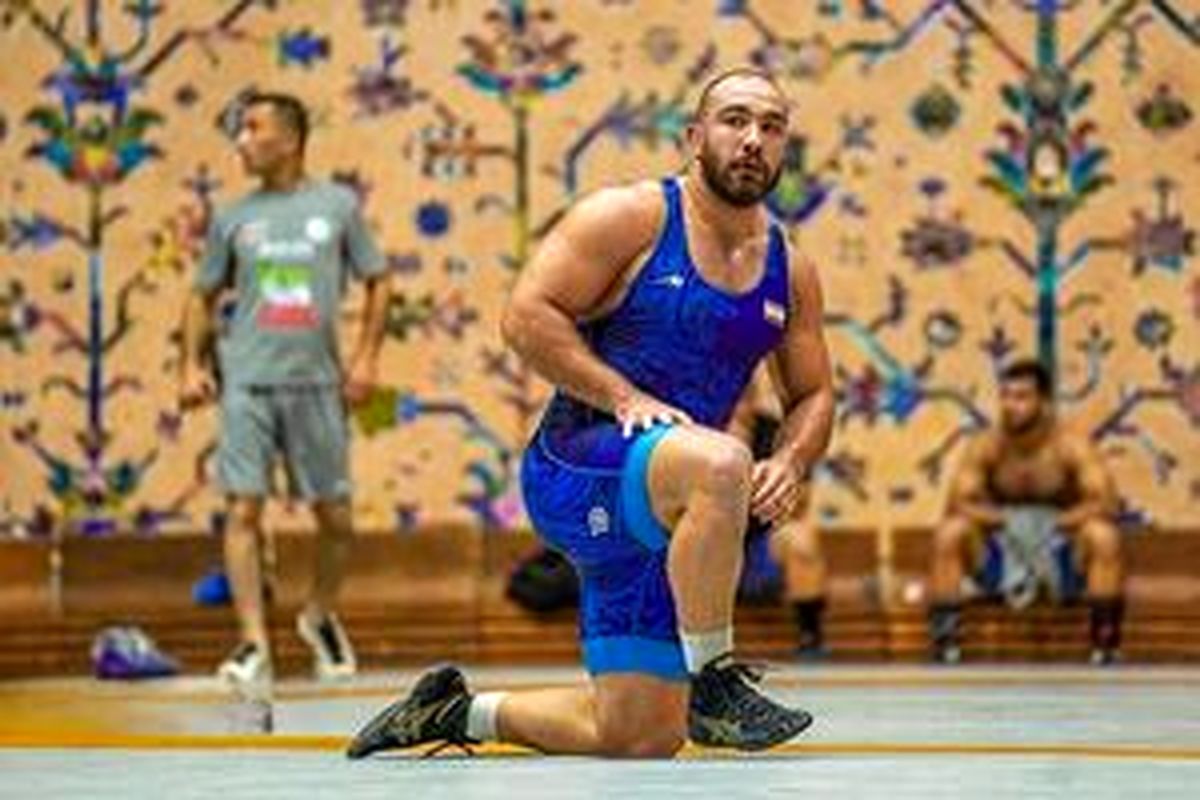 امیرحسین زارع تاج پادشاهی را پس می‌گیرد؟