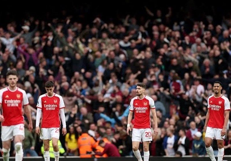 ضربه سنگین استون‌ویلا به شانس قهرمانی آرسنال