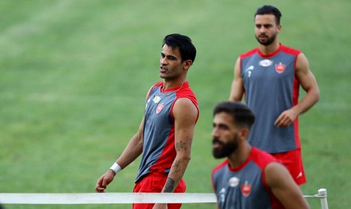 ۶ غایب بزرگ در تمرین پرسپولیس

