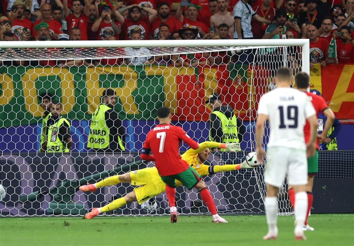 پیام رونالدو در آستانه بازی پرتغال - فرانسه