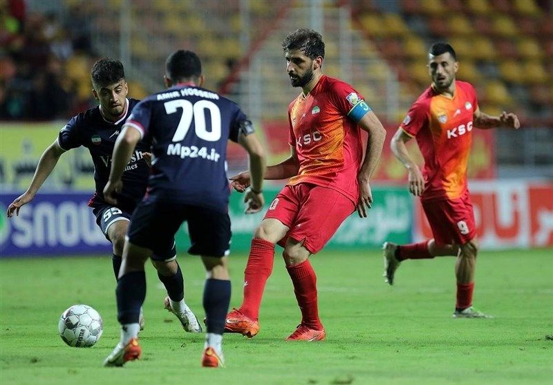 احتمال غیبت ۲ بازیکن مصدوم فولاد مقابل پرسپولیس
