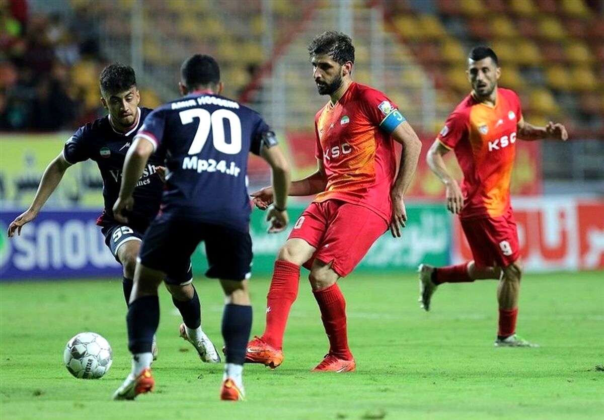 احتمال غیبت ۲ بازیکن مصدوم فولاد مقابل پرسپولیس

