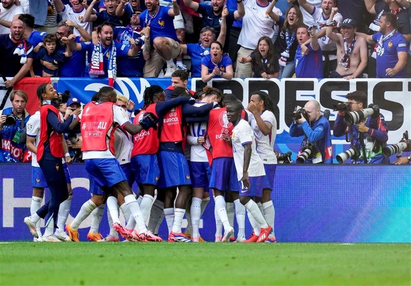 فرتونگن بلژیکی سند صعود فرانسوی‌ها را امضا کرد