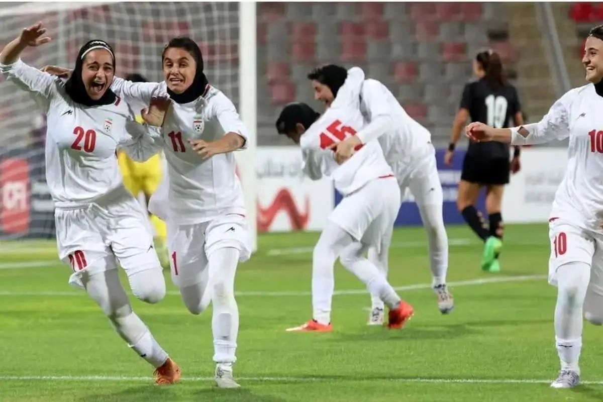 استفاده ابزاری از دختران تیم ملی فوتبال