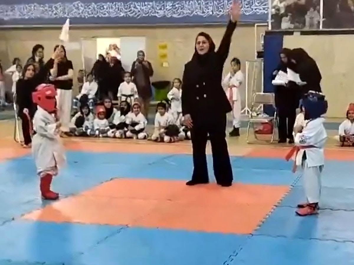 ببینید/ فن زیبای دختر بچه در مسابقات کاراته نونهالان که پربازدید شد
