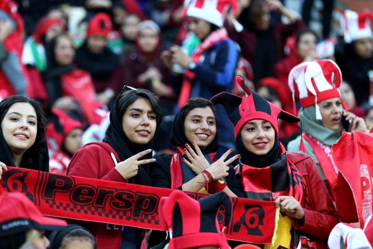 حضور بانوان در تمرین پرسپولیس و غیبت دو ملی‌پوش
