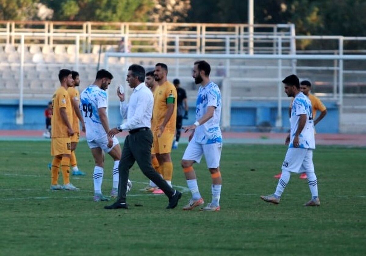 ببینید/ آبروی فوتبال ایران رفت؛ تعارف ۷ گل به تیم حریف!