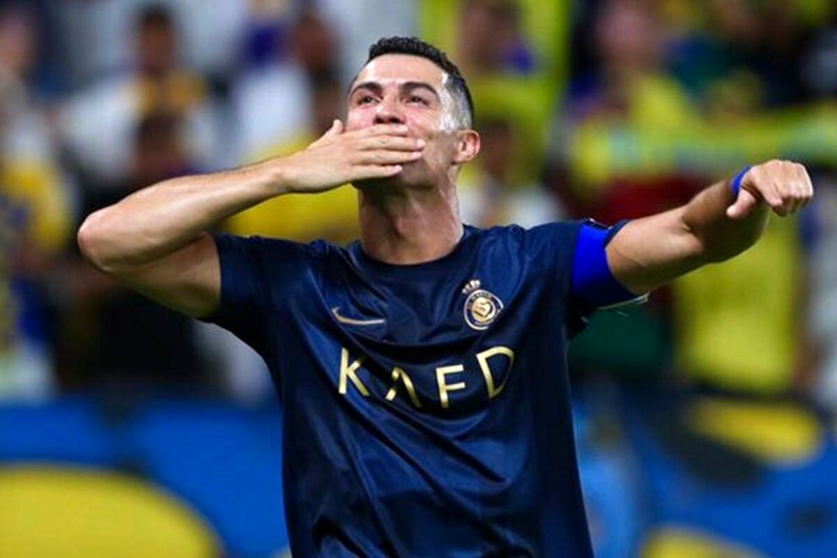 شوخی اسطوره یونایتد با رونالدو: آرام بگیر!
