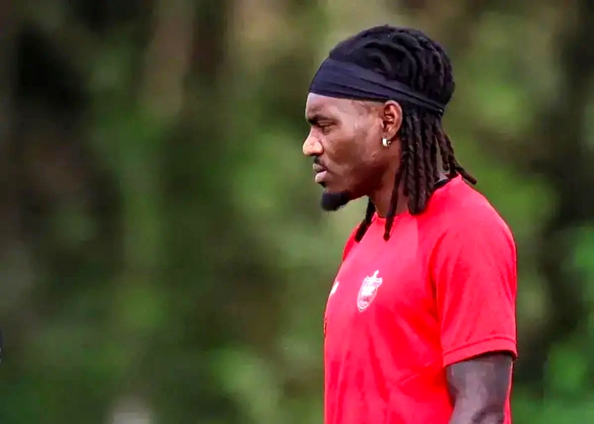 شوک به پرسپولیس / بیفوما ۶ ماه محروم شد 