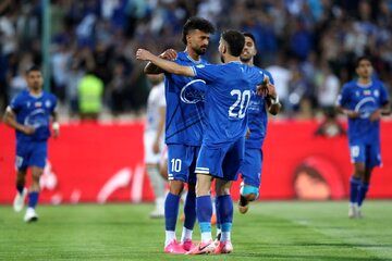 نخستین تصویر از مصدومیت جدی رضاییان؛ امید استقلالی‌ها به بازگشت رامین در جام حذفی