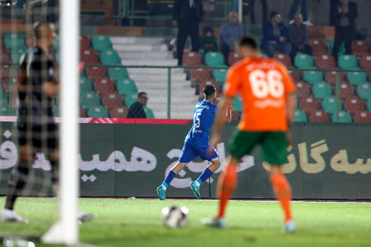 احتمال لغو بازی استقلال و مس کرمان در جام حذفی به خاطر آلودگی هوا
