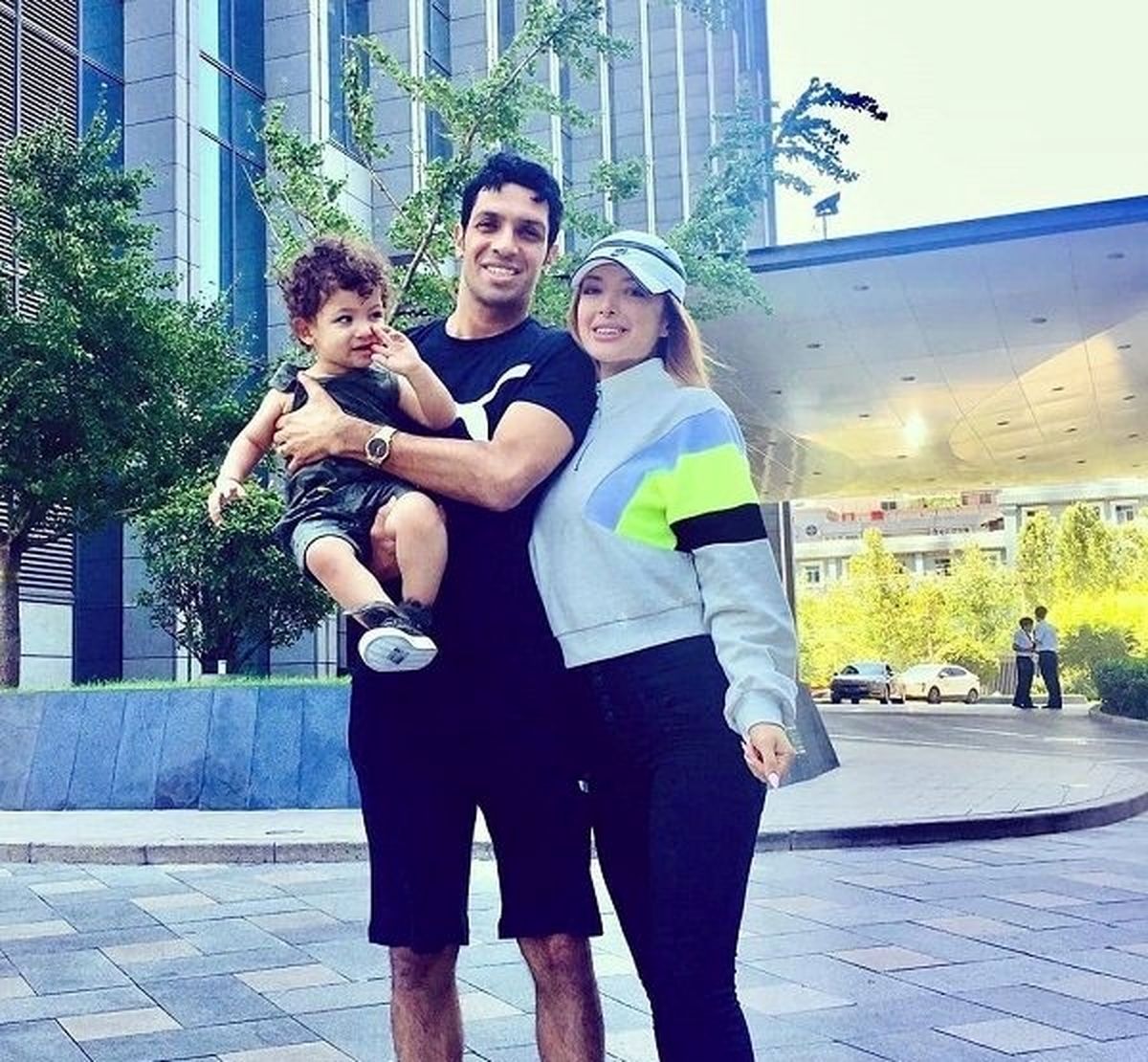 سپهر حیدری از کشور خارج شد؛ مقصد، فعلاً امارات!/ ادعای کلاهبرداری علیه پیشکسوت فوتبال