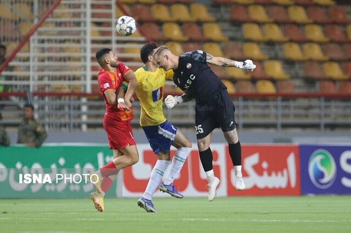 ‌سرانجام‌ کریستوفر کنت از فولاد جدا شد
