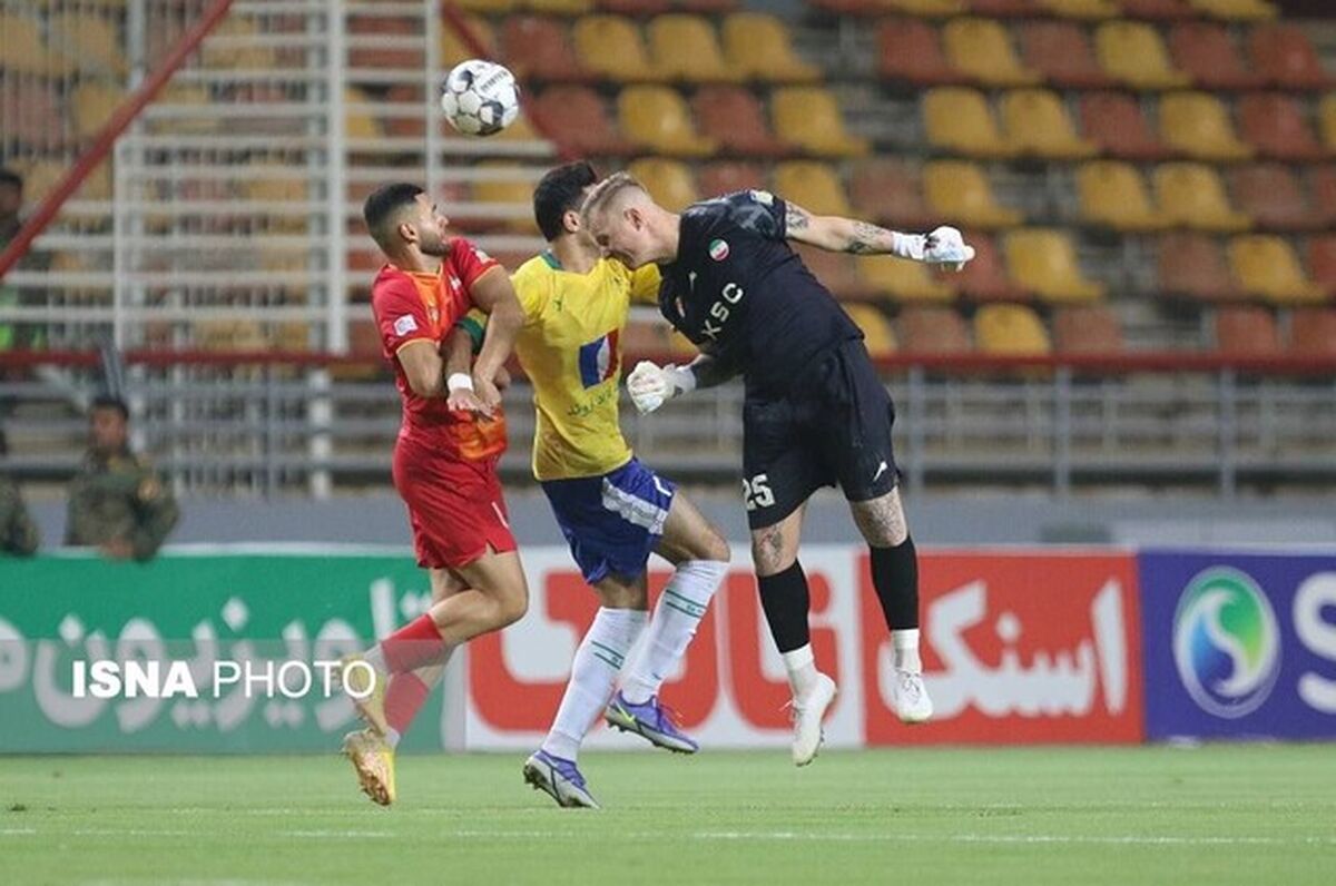 ‌سرانجام‌ کریستوفر کنت از فولاد جدا شد
