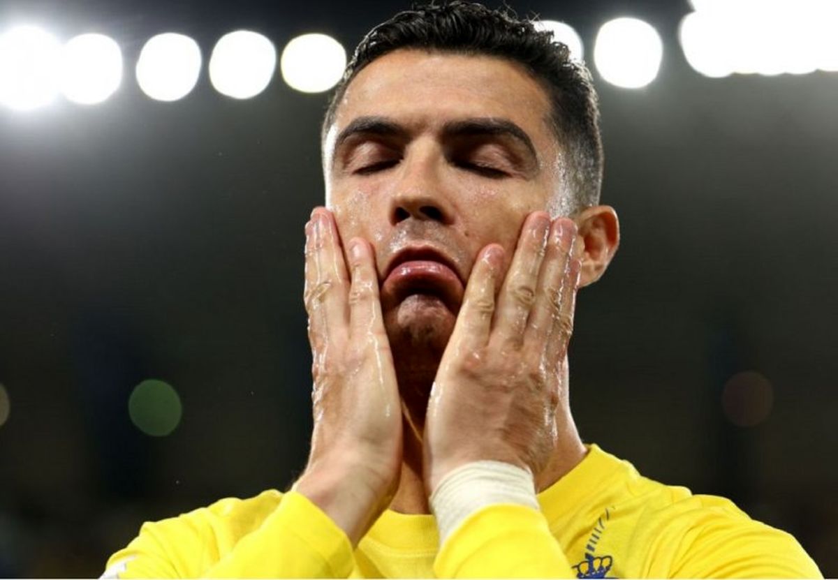 چرا رونالدو از تیم ملی پرتغال خط خورد؟