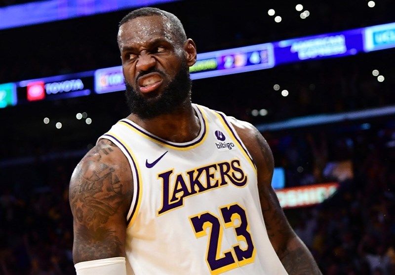 پیشنهاد سخاوتمندانه لیکرز به پادشاه 