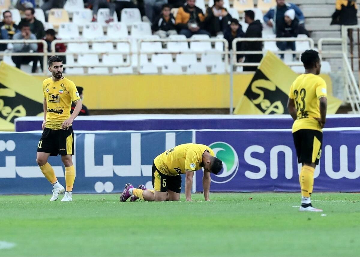 جریمه نقدی سپاهان و رد شکایت فولاد از گل‌گهر
