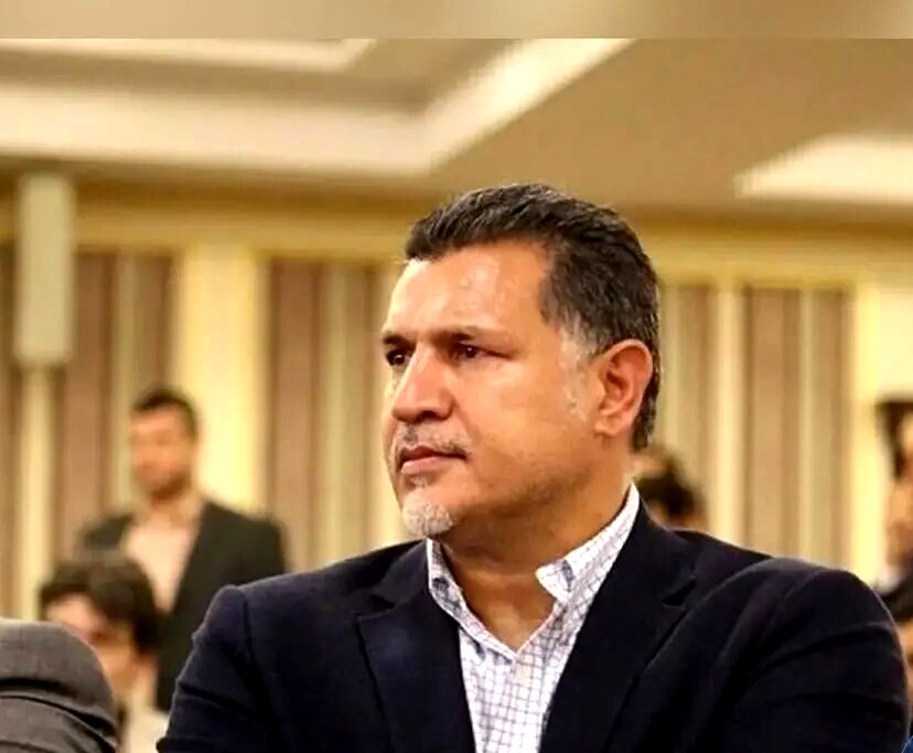علی دایی و خانواده‌اش در یک مراسم عروسی