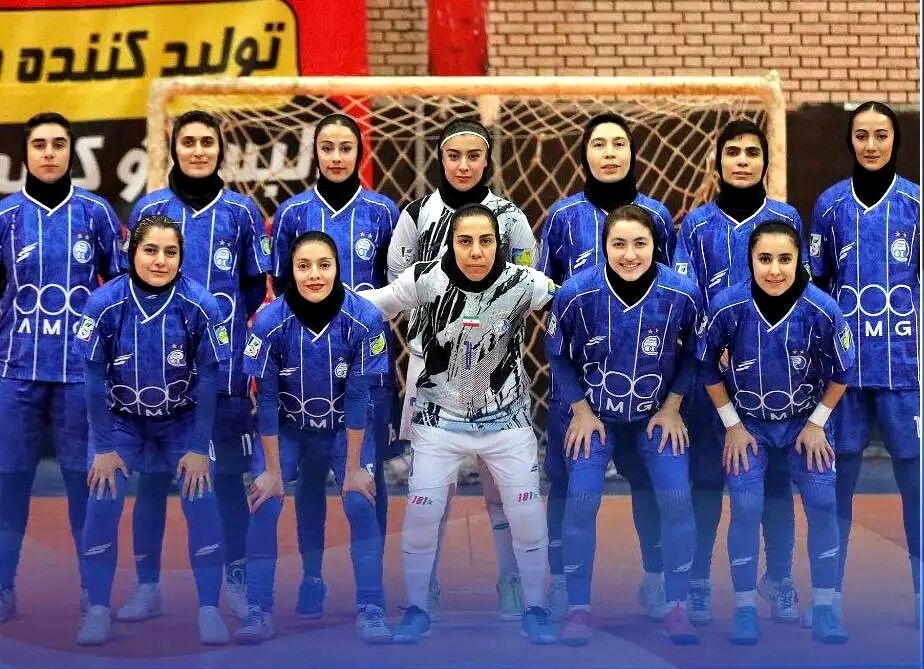 استقلال قهرمان شد