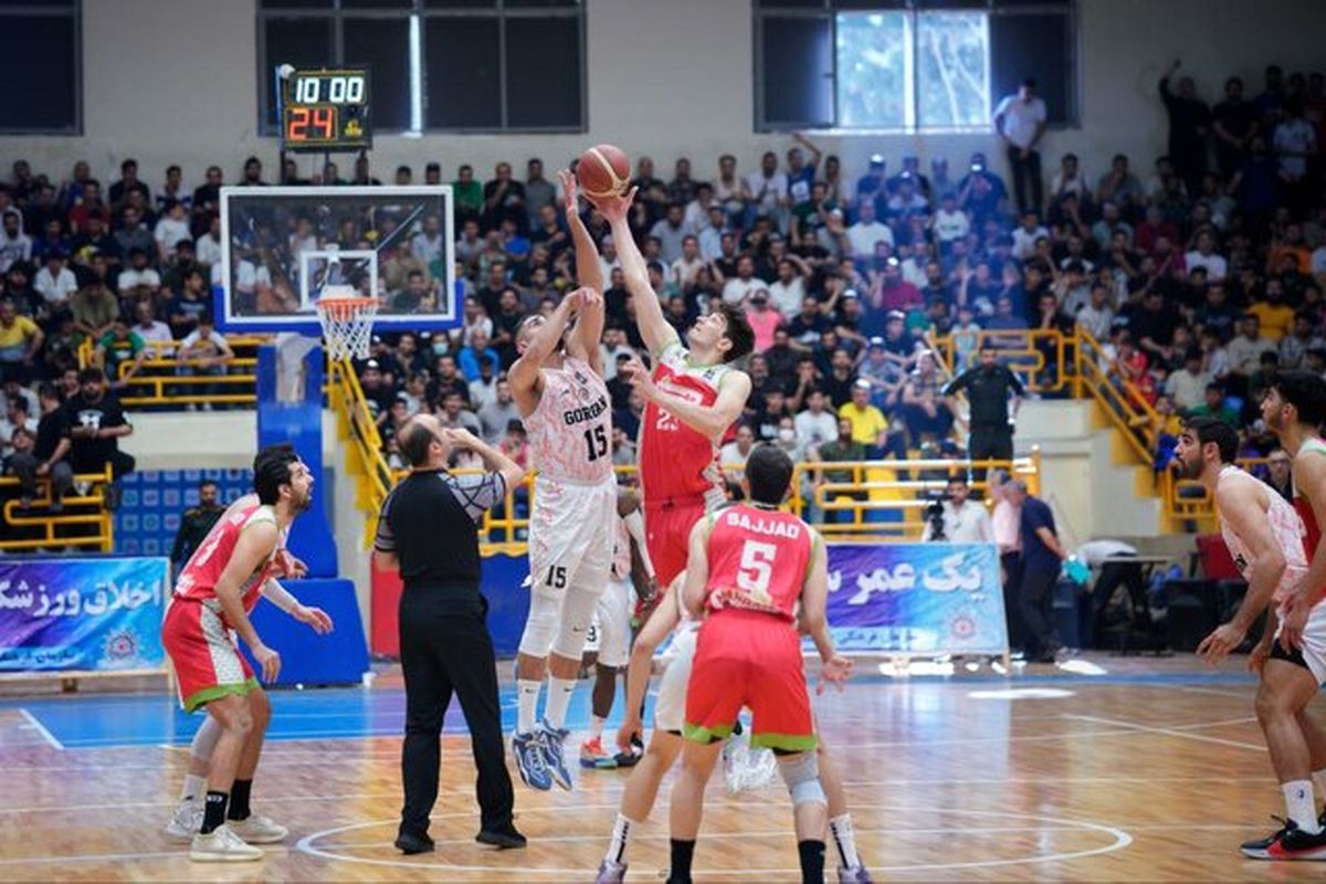 شهرداری در گرگان باج نداد/ شاگردان هاشمی در یک قدمی فینال لیگ بسکتبال
