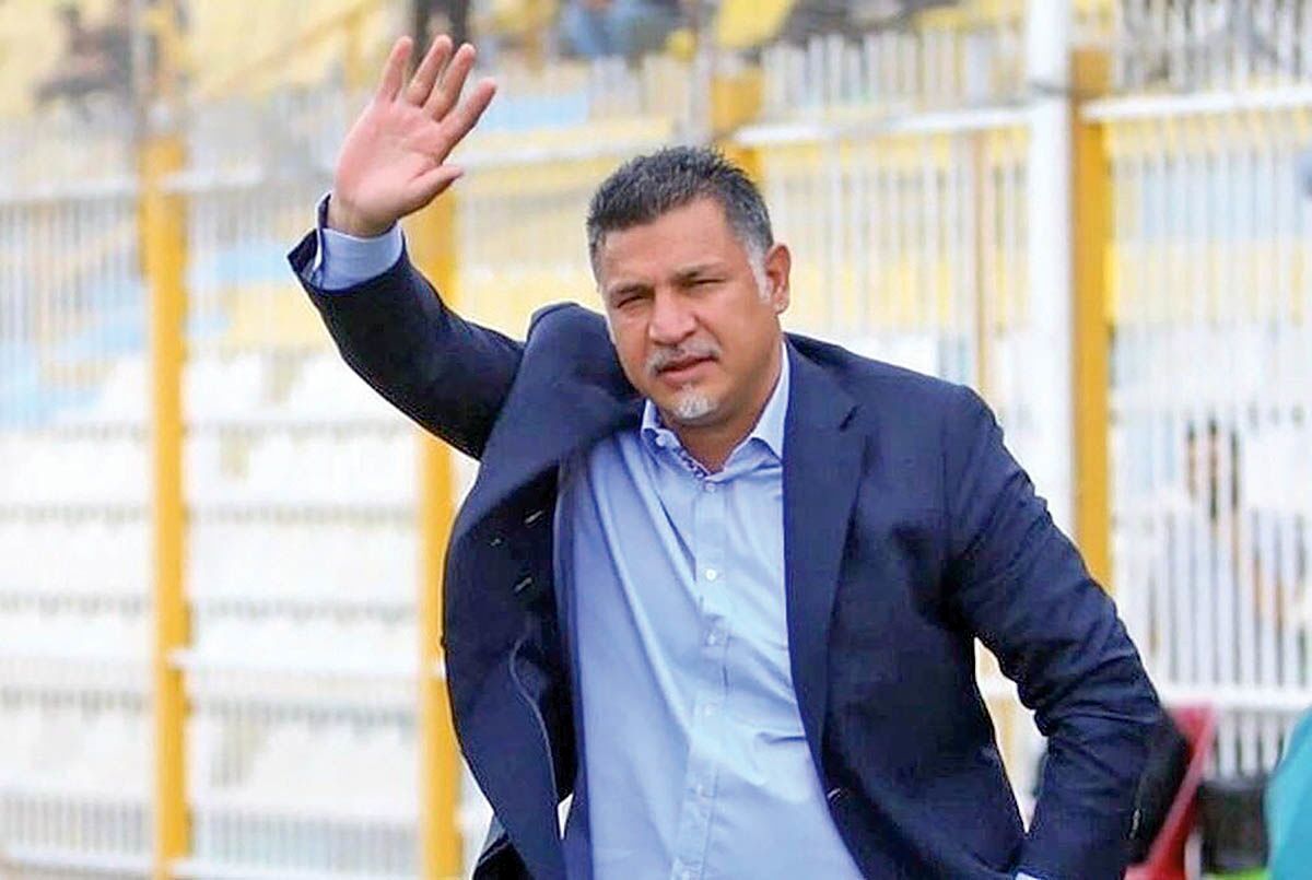 «علی دایی» را از ما نگیرید!/ شهریار فوتبال ایران، امروز در مقبول‌ترین جایگاه دوران زندگی‌اش بین مردم ایران قرار گرفته است
