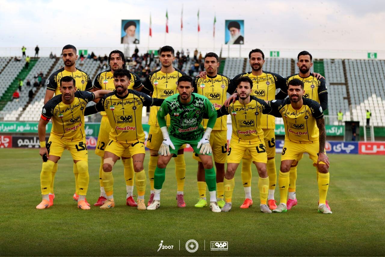 سپاهان صدر جدول را از پرسپولیس پس گرفت 