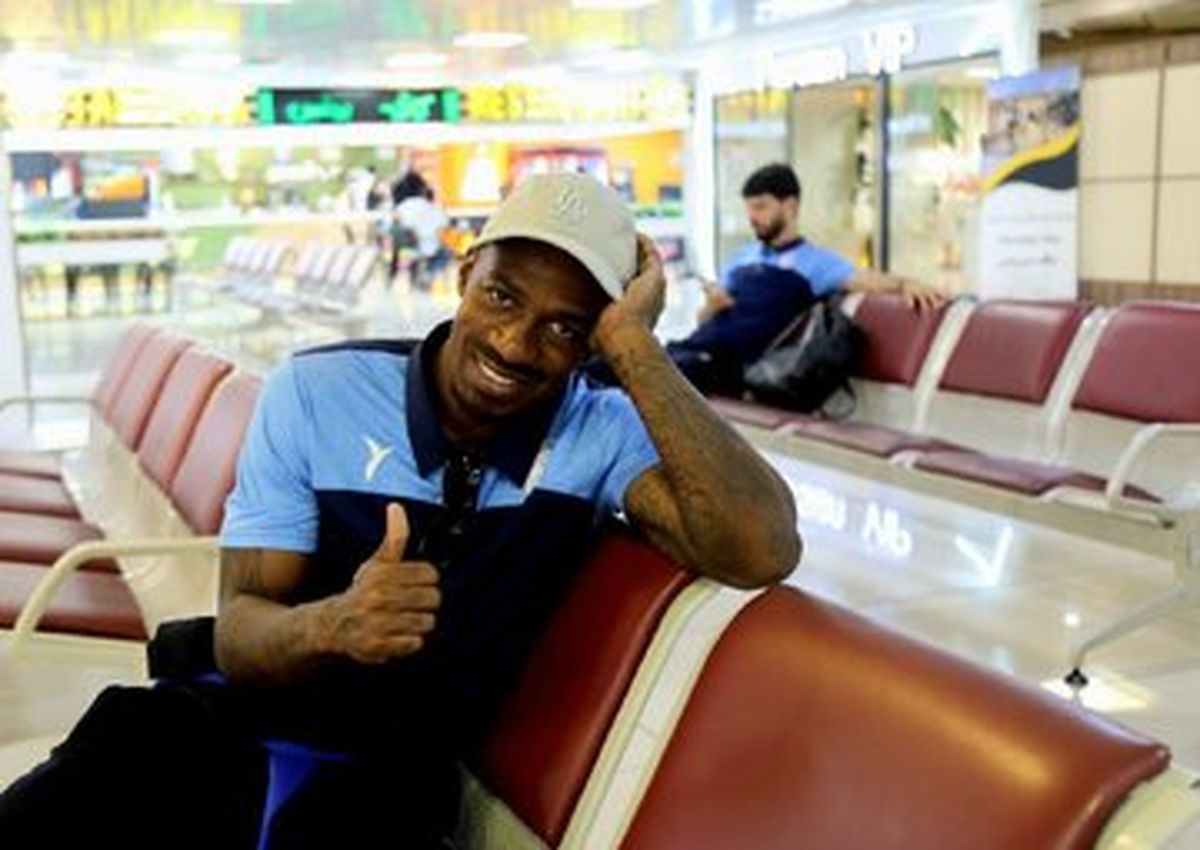 چند بازیکن استقلال در حد و اندازه های این تیم نیستند/ کاکوتا در سطح تیم امید هم نیست/ خارجی های بی‌کیفیت را خط بزنید
