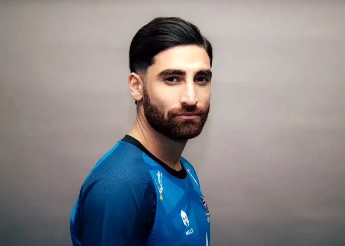 استوری علیرضا جهانبخش برای دختران مدرسه میناب با تصویری تلخ از قبرهای تازه حفر شده