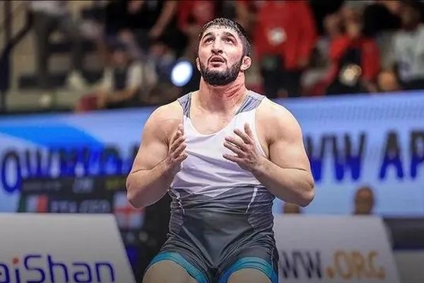 انتقال بزرگ کشتی جهان؛ سعدالله‌اف به لیگ حرفه‌ای آمریکا پیوست