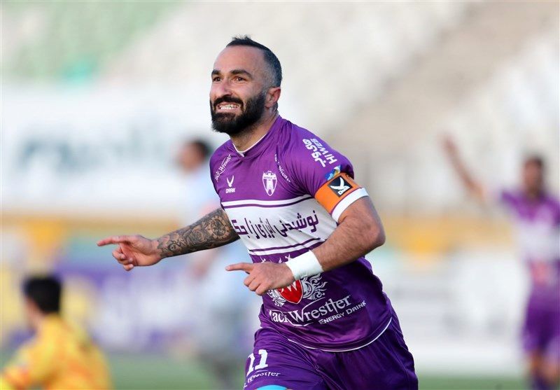  پیشنهاد گل‌گهر به شجاعیان 