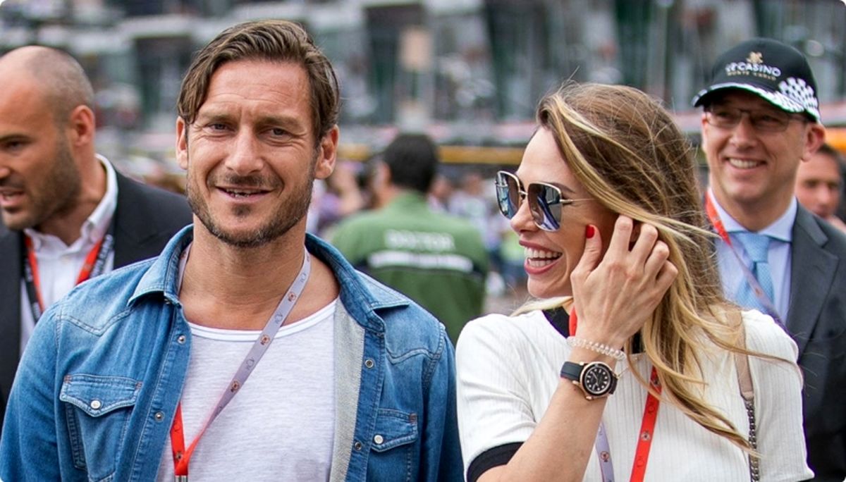 زنی که به توتی خیانت کرد / ایلاری بلازی کیست؟