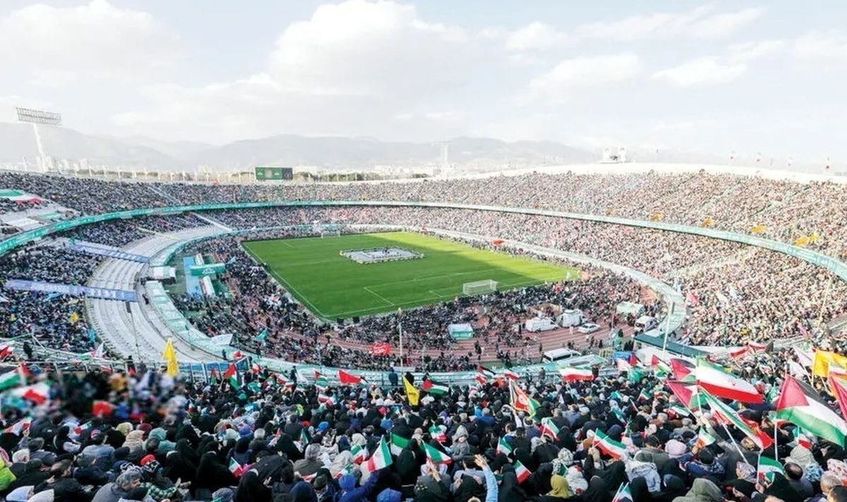 پدیده «خودی» و «غیرخودی» در ورزشگاه آزادی؟