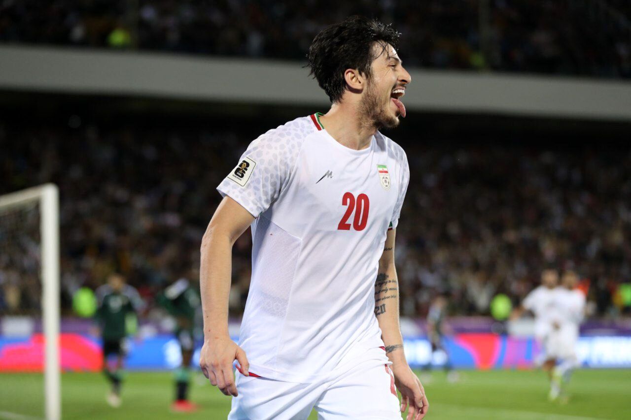 ملاقات سردار آزمون با سعید معروف/ افتخار می‌کنم با تو عکس می‌گیرم!